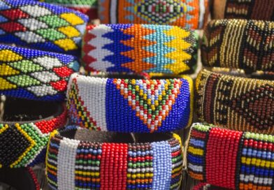 Difaha tsa Setso: Puo e phelang ya boitsebahatso le nalane ya setjhaba